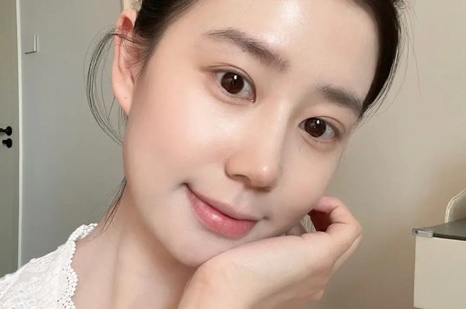 67岁香港富商与网红婚外情九年女方五年生了四胎原配毫不知情